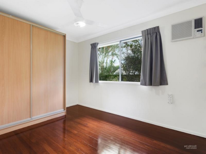 80 Alexandra Street, Park Avenue QLD 4701